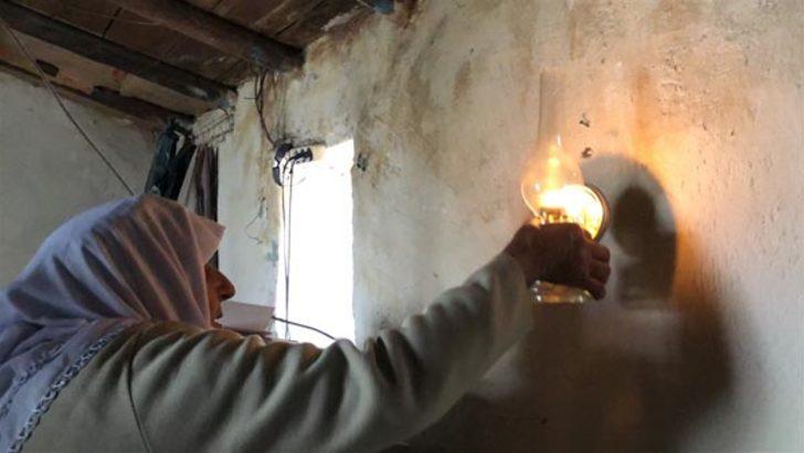 Taşınamayınca elektriksiz kaldılar!  G3