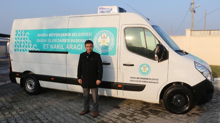 Büyükşehirden Kula ve Selendi’ye yeni et nakil aracı