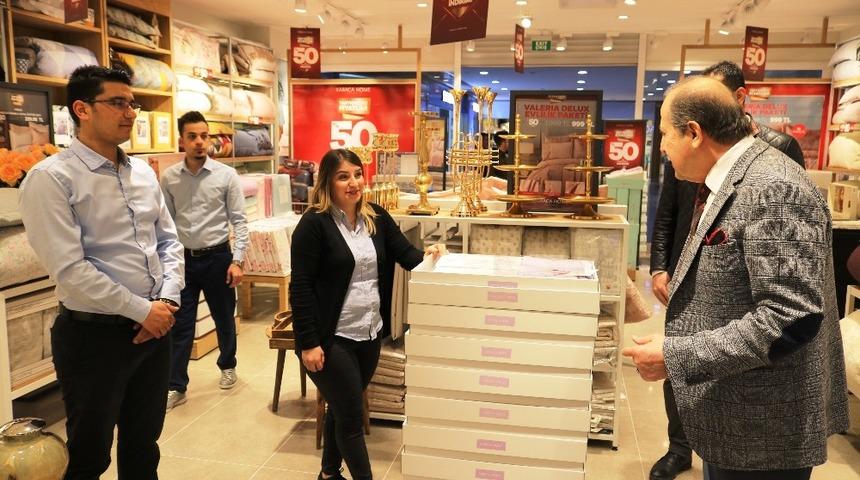 Krize rağmen b&uuml;y&uuml;meye devam ediyor