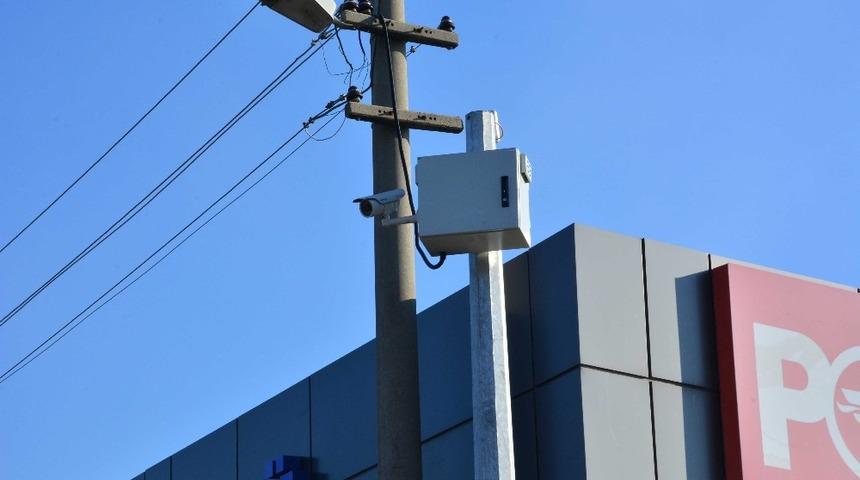 Torbalı&rsquo;da esnafı bezdiren hırsızlığa kameralı &ccedil;&ouml;z&uuml;m