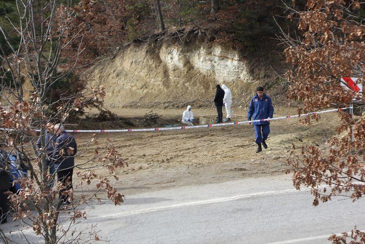 Kütahya'da ormanlık alanda erkek cesedinin bulunması G1