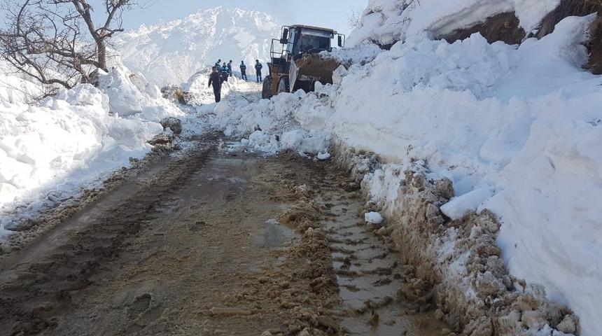Dondurucu soğukta su arızası giderme &ccedil;alışması