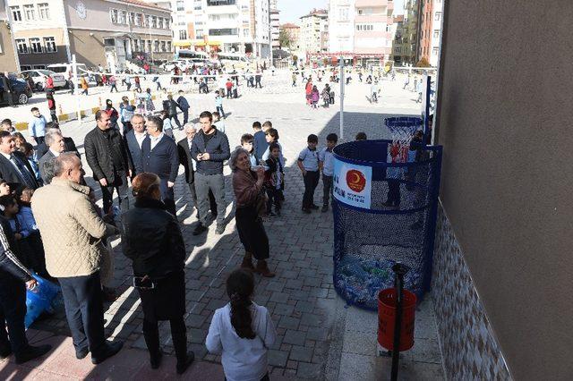 Kastamonu Belediyesi, okullara pet şişesi potası kuracak