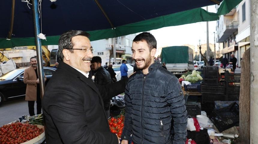 Başkan Atilla pazar esnafıyla bir araya geldi