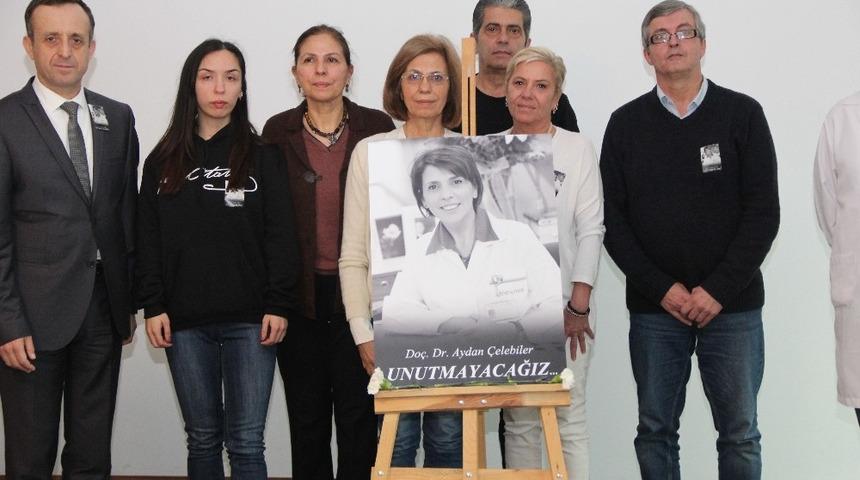 Do&ccedil;. Dr. Aydan &Ccedil;elebiler, &ouml;l&uuml;m yıl d&ouml;n&uuml;m&uuml;nde anıldı