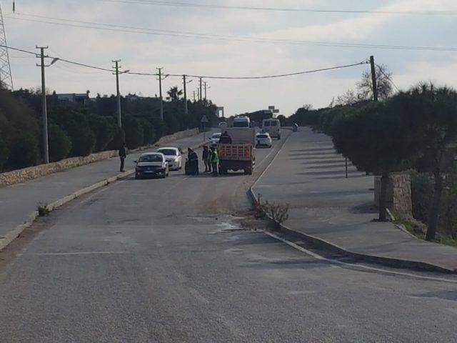 Bozulan yolların bakımları yapılıyor 1