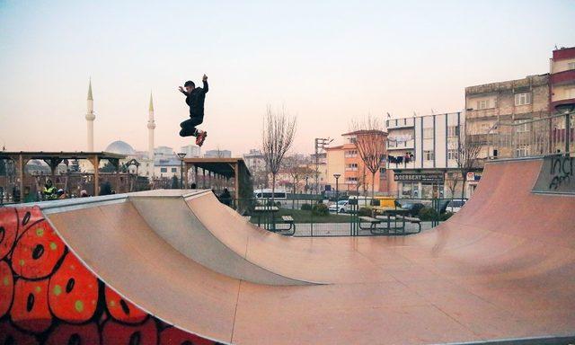 Şehitkamil’de parklar cıvıl cıvıl