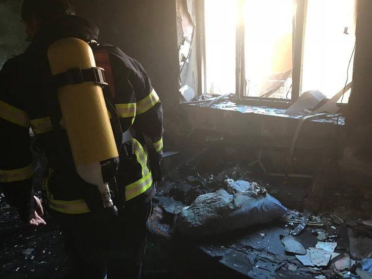 Osmaneli’de ev yangını G4