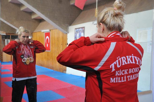 Milli sporcu Yasemin, muhtar adayı oldu