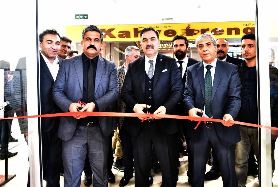 &Ccedil;anakkale Gezici M&uuml;zesi Ahlat&rsquo;ta ziyarete a&ccedil;ıldı