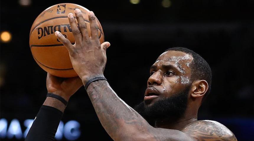 Lebron James kariyerinin en ağır yenilgisini aldı