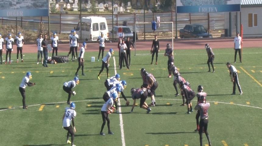 D&uuml;zce &Uuml;niversitesi korumalı futbol takımı s&uuml;per lig yolunda