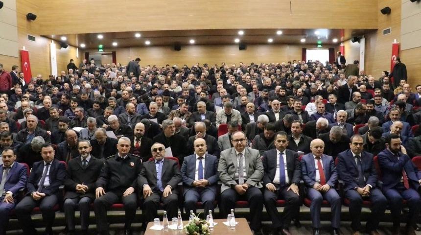 Din g&ouml;revlilerine bağımlılık eğitimi