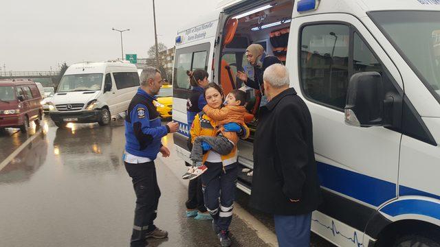 İzmit'te zincirleme kaza: 1'i çocuk 3 yaralı