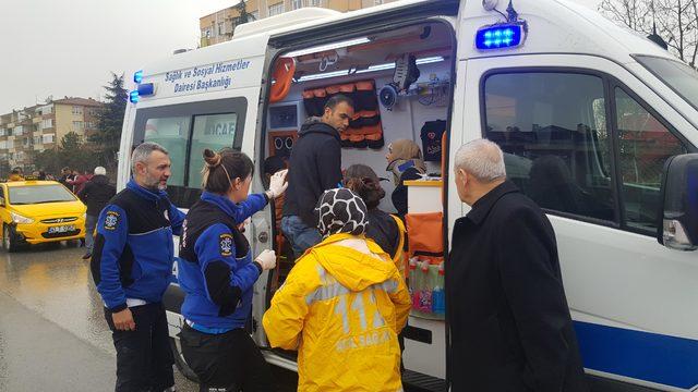 İzmit'te zincirleme kaza: 1'i çocuk 3 yaralı