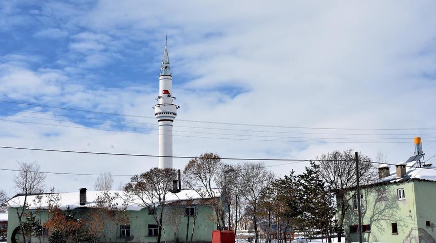Yarım asırdır Van'da Karadeniz r&uuml;zgarı estiriyorlar