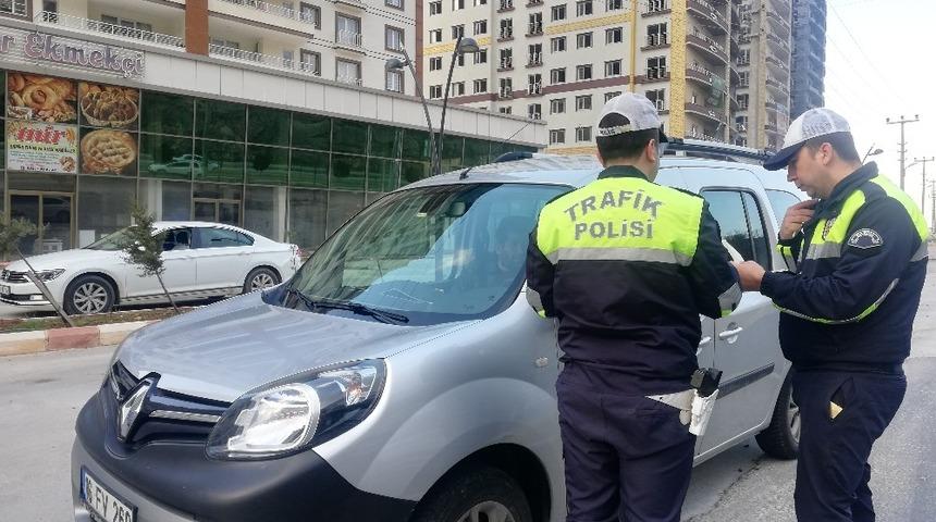 Mardin&rsquo;de okul servisleri denetlendi