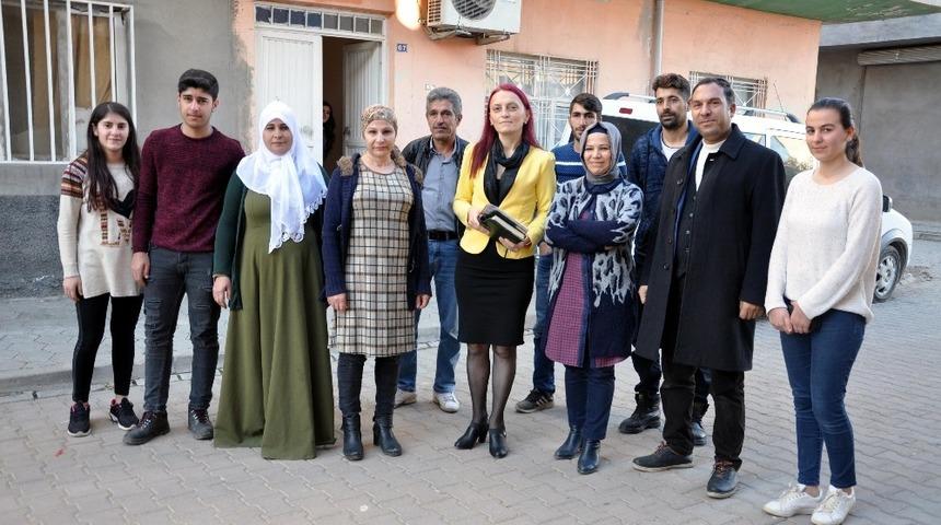 İstanbul&rsquo;dan Kızıltepe&rsquo;ye gelin geldi, muhtar adayı oldu