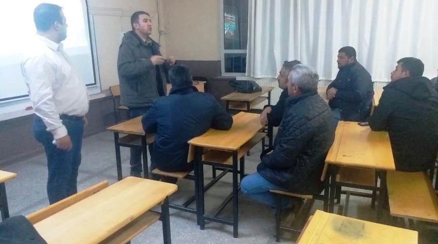 Sarıg&ouml;l&rsquo;de ağa&ccedil; kesme ve boylama kursu a&ccedil;ıldı