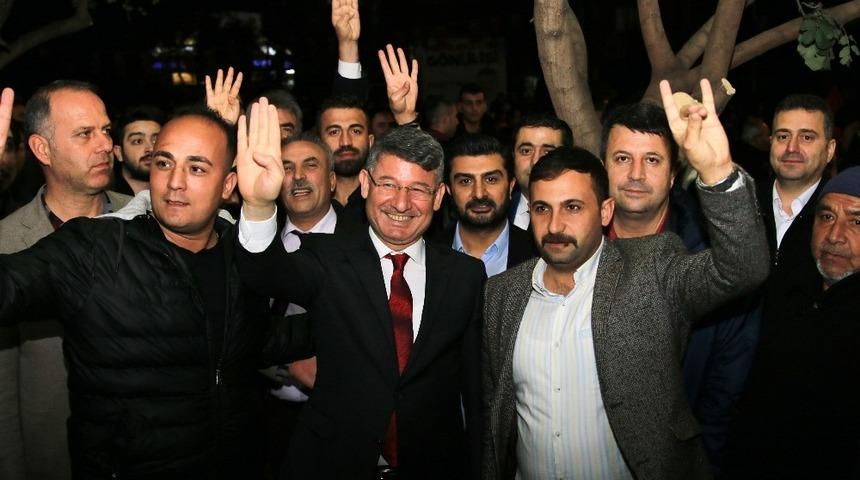 Yeni: "G&ouml;n&uuml;l belediyeciliğini Seyhan&rsquo;a getireceğiz"