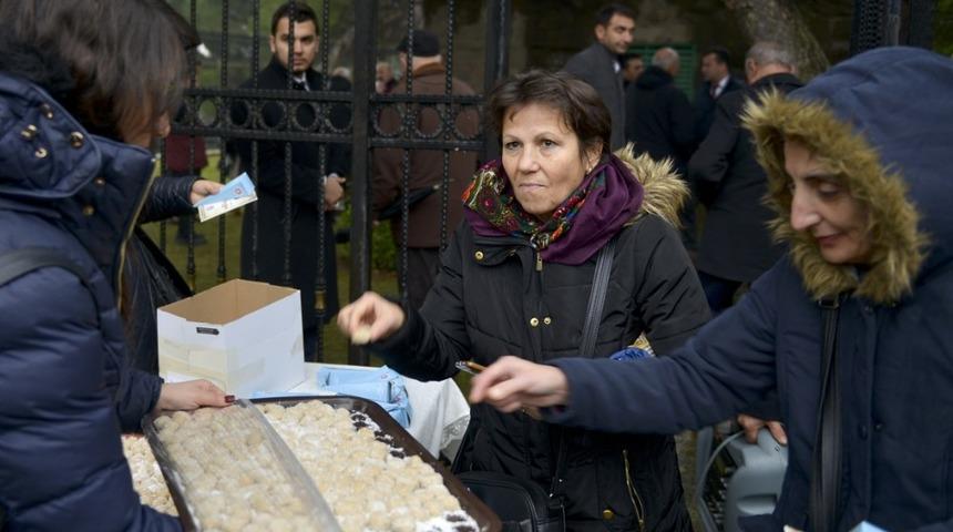 S&uuml;reyya Paşa kabri başında anıldı