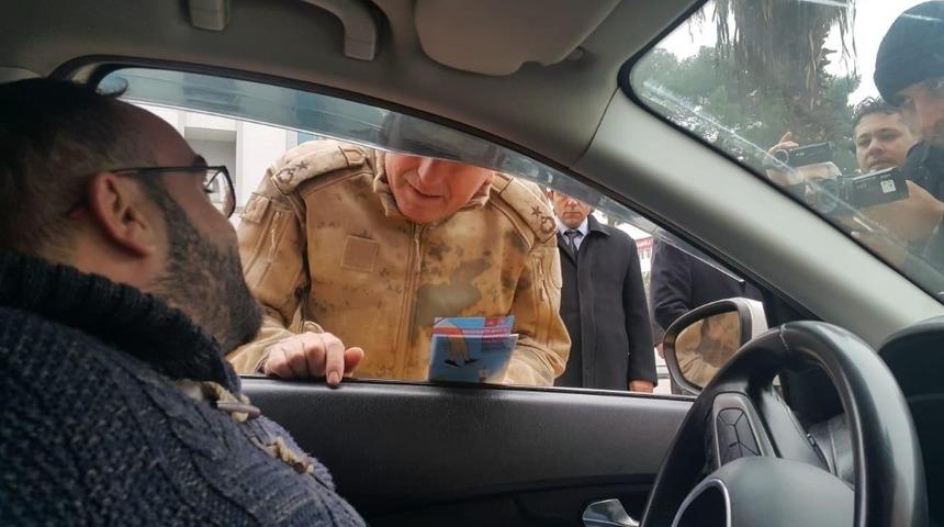 Nizip&rsquo;te trafikte &ouml;ncelik yayanın uygulaması