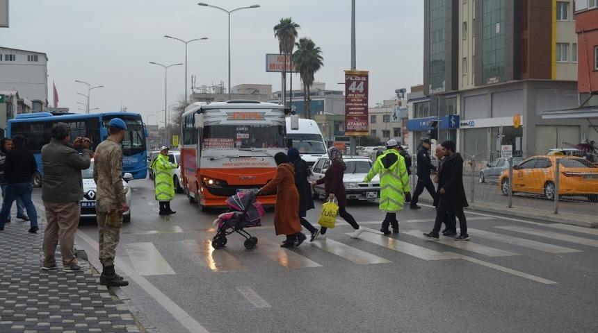 Trafikte &ouml;ncelik yayaların