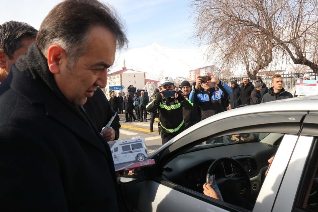 Bitlis&rsquo;te &lsquo;&Ouml;ncelik Hayatın, &Ouml;ncelik Yayanın&rsquo; programı d&uuml;zenlendi