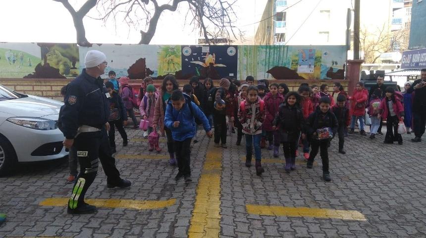 Soson&rsquo;da &rsquo;&Ouml;ncelik hayatın, &ouml;ncelik yayanın&rsquo; etkinliği