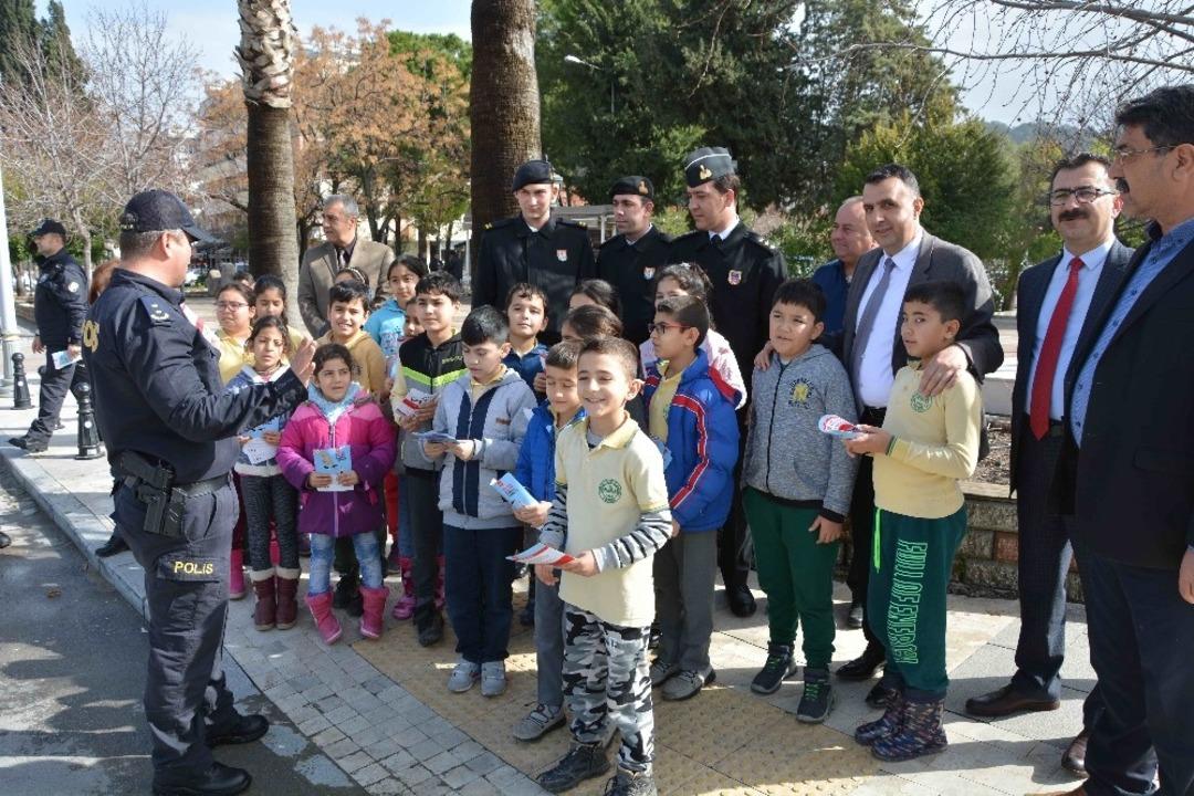 Ortaca&rsquo;da "&Ouml;ncelik Hayatın, &Ouml;ncelik Yayanın" uygulaması