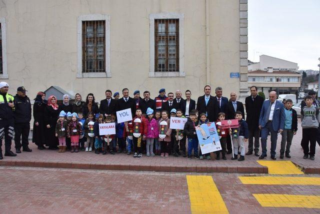 Sinop’ta “Öncelik Hayatın, Öncelik Yayanın” eylemi