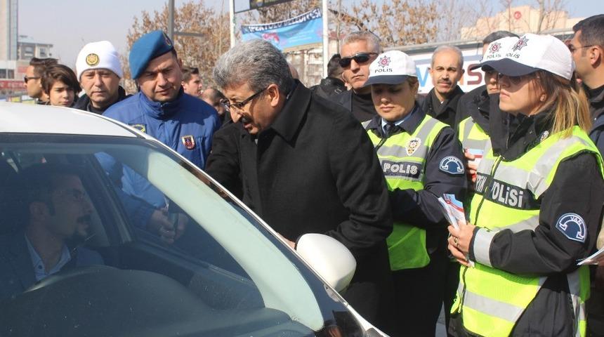 Van’da ‘Yaya Öncelikli Trafik’ etkinliği