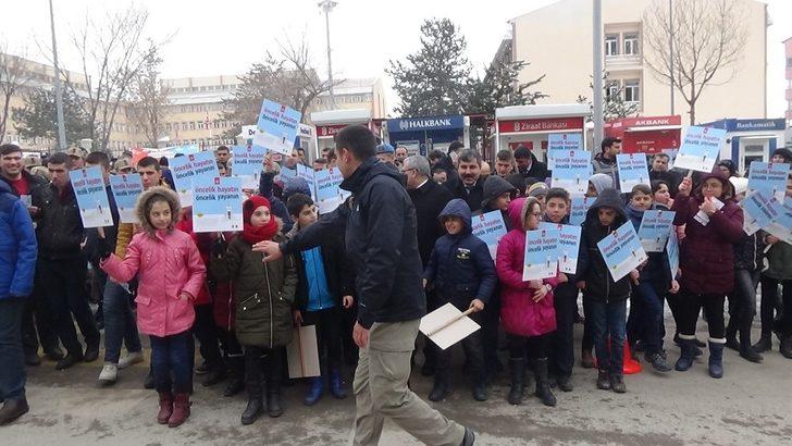Muş’ta "Öncelik Hayatın Öncelik Yayanın” kampanyası başlatıldı G1