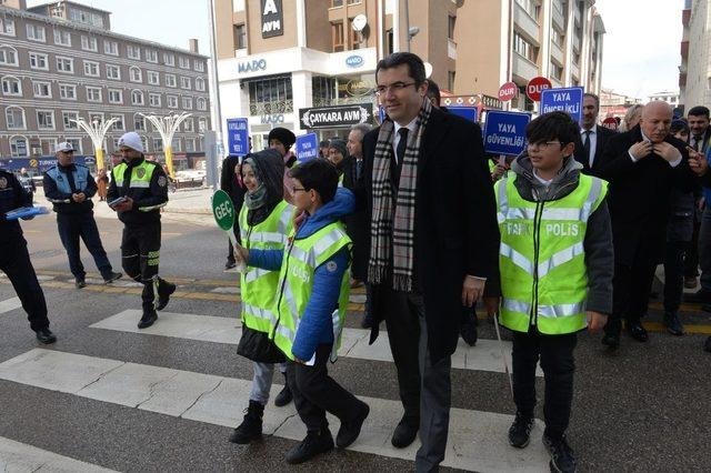 Yaya Öncelikli Trafik Yılı kapsamında Erzurum’da etkinlikler düzenlendi