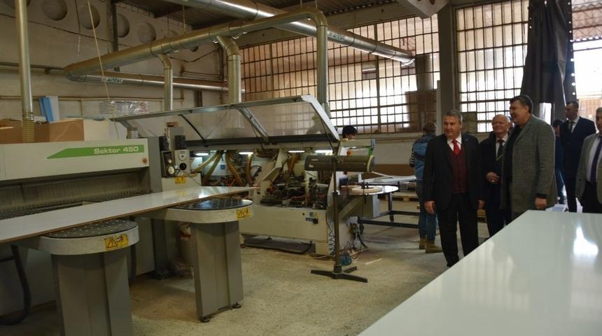 Başkan &Ccedil;er&ccedil;i sanayi esnafıyla buluştu