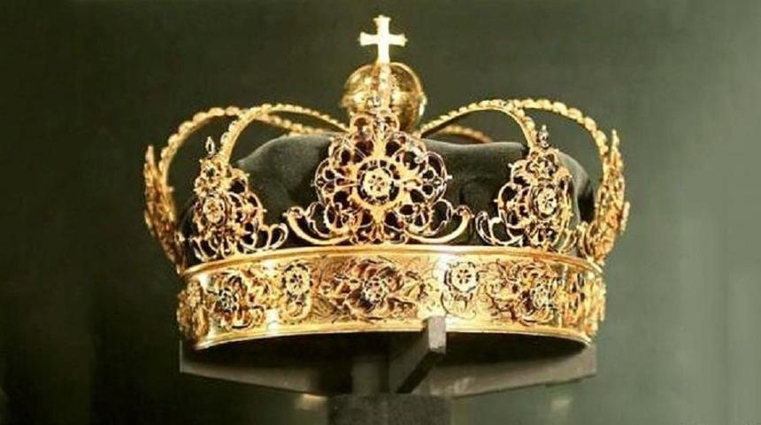 7 milyon dolarlık kraliyet hazinesi çöpte bulundu