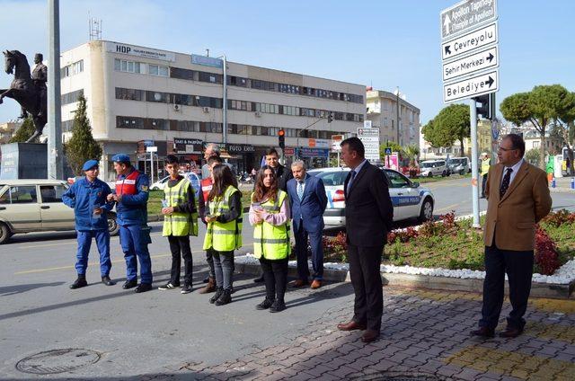 Öncelik yayaların uygulaması Didim’de öğrencilerle yapıldı