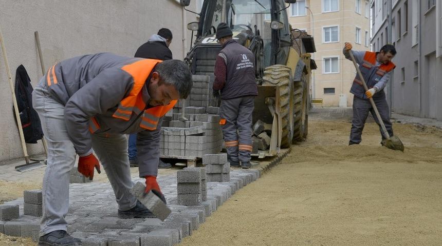 Tepebaşı&rsquo;nda yenileme ve iyileştirme &ccedil;alışmaları s&uuml;r&uuml;yor