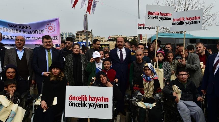Şanlıurfa&rsquo;da &rsquo;&Ouml;ncelik Hayatın, &Ouml;ncelik Yayanın&rsquo; eylemi