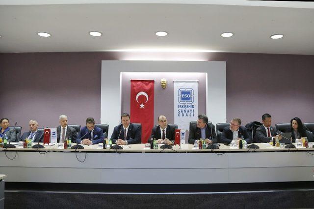 ESO, ABD&rsquo;nin b&uuml;y&uuml;k havacılık ve savunma sanayi firmalarını &uuml;yeleri ile buluşturdu 4