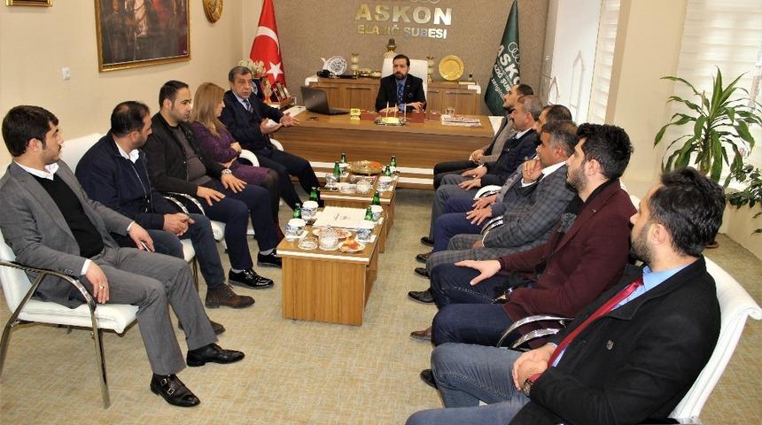 Başkan adayı Şekerdağ, &ldquo;Sıkmadığımız el,&ccedil;almadığımız  kapı kalmayacak"