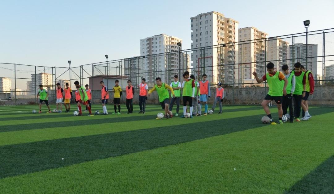 Diyarbakır&rsquo;da 50 spor tesisi inşa edildi