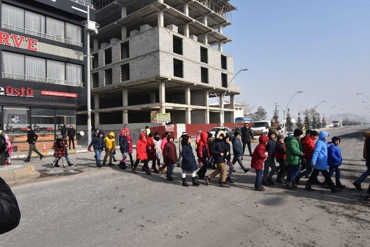 Vali Elban,’Öncelik Hayatın, Öncelik Yayanın’ uygulamasına katıldı G3