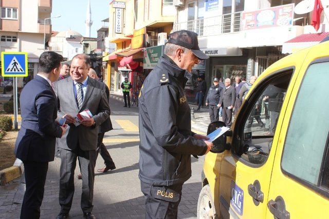 Çine’de ’Yaya Öncelikli Trafik’ kampanyası