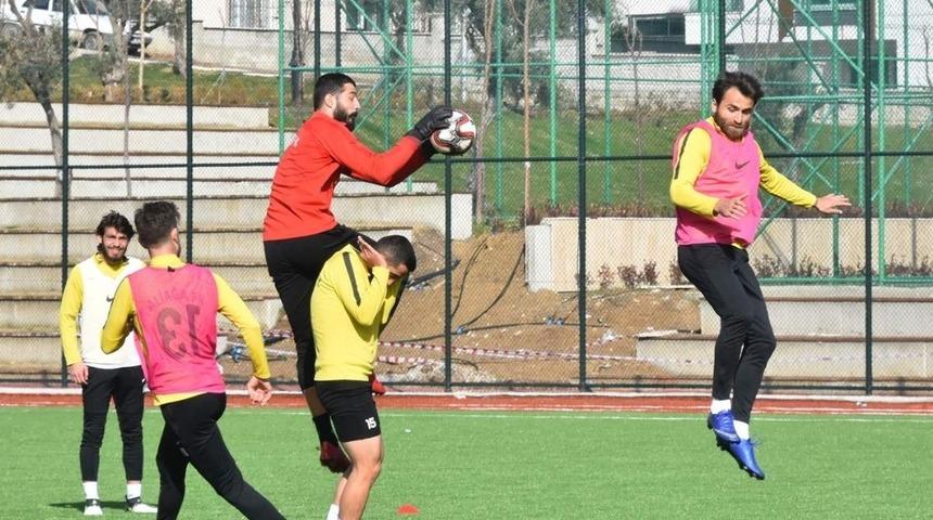 Lider Aliağaspor, Başiskele Doğantepespor&rsquo;u ağırlayacak