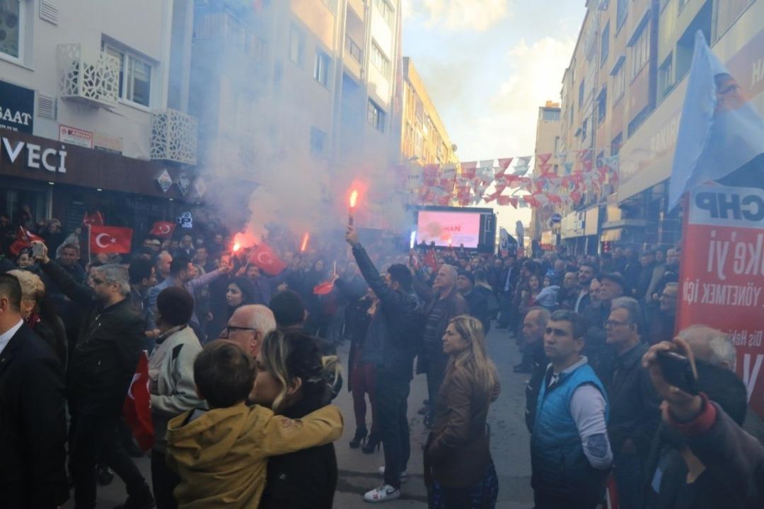 &Ccedil;er&ccedil;ioğlu ve Tuncel S&ouml;kelilerle bir araya geldi