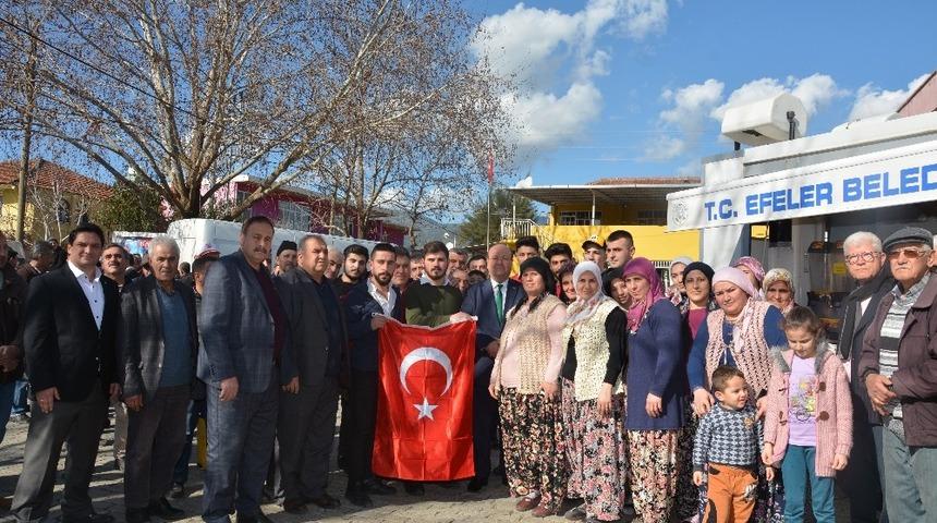 Başkan &Ouml;zakcan&rsquo;dan Pınardere&rsquo;ye d&uuml;ğ&uuml;n salonu s&ouml;z&uuml;
