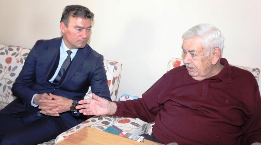 &Uuml;mmet Akın&rsquo;dan duayen başkanlara ziyaret