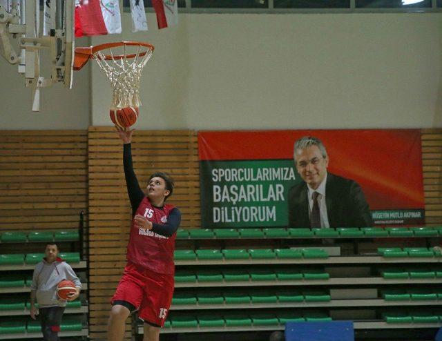 Karşıyaka Belediyesi’nden basketbol turnuvası