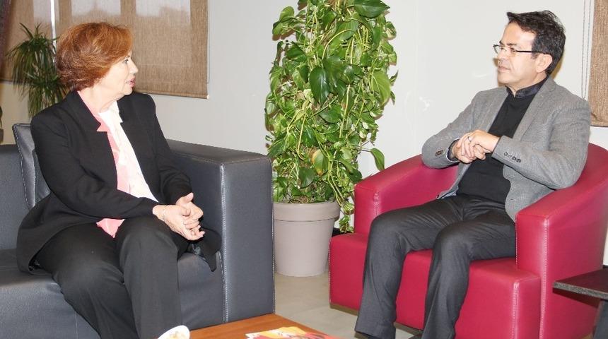 Doğanoğlu: " Yeşil dokuyu koruyacak, modern, yaşanabilir il&ccedil;e i&ccedil;in g&ouml;reve talibim"